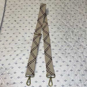 Madewell adjustable bag strap. Tan and pink